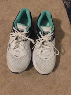 Women’s shoes