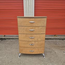 Beige 5 Drawer Dresser 