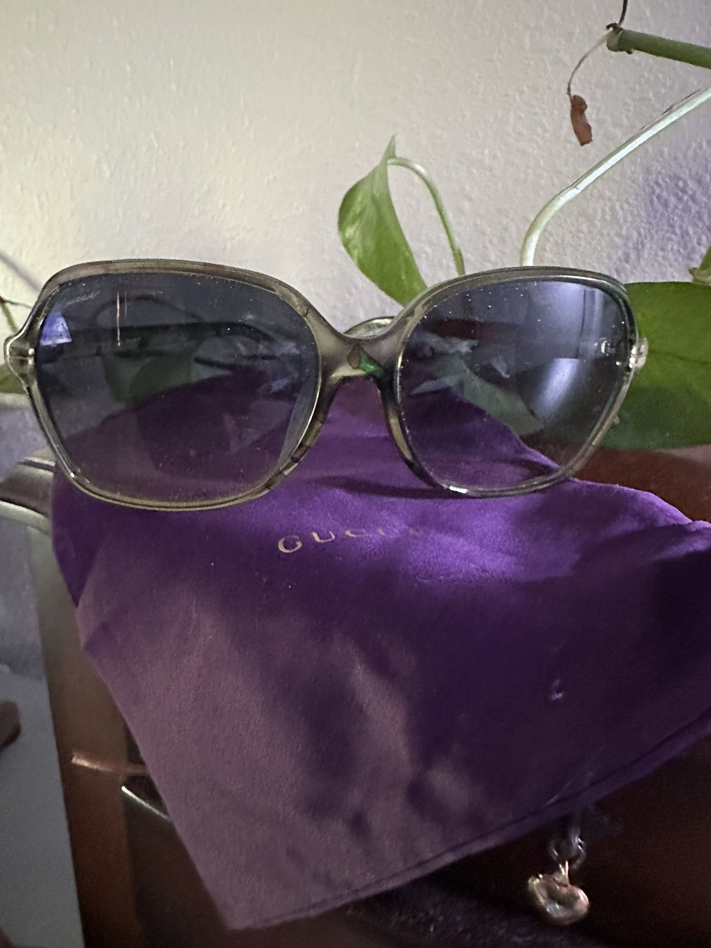 Gucci Floral Sunglassess