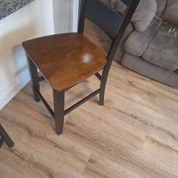 2 High Bar Stools