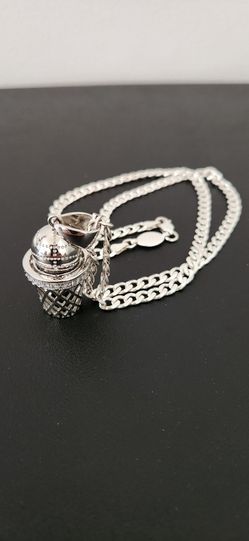26" Italy 925 Silver Curb Chain Necklace & Spinning Faux Basketball Hoop Pendant