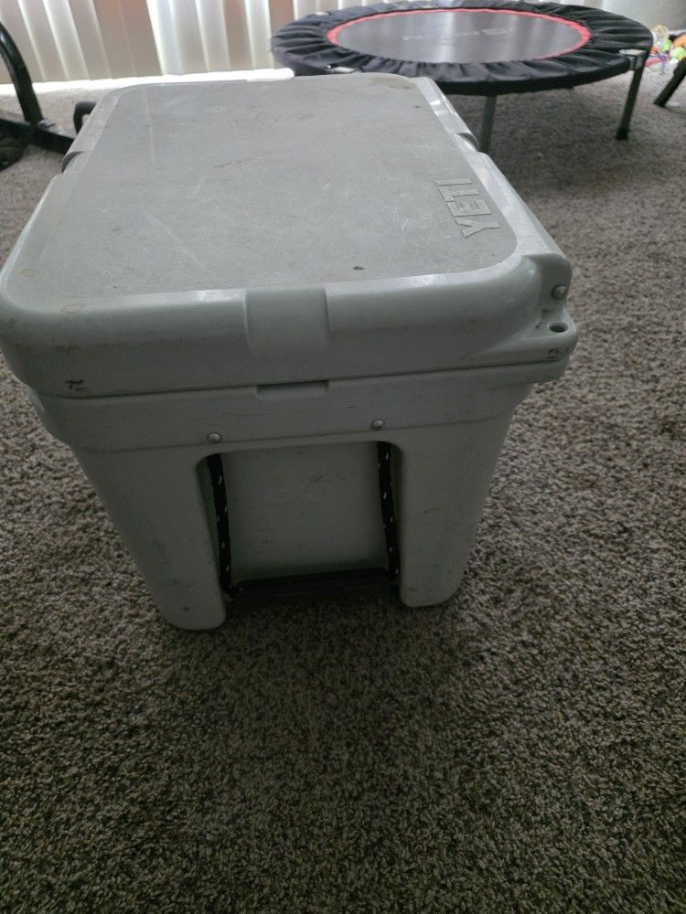 Yeti Cooler