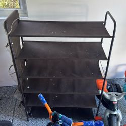 Shoe rack With Sleeves