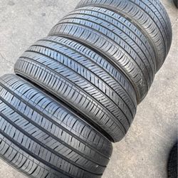 205/55r16 Kumho Tires Con 80% De Vida Las 4 
