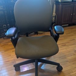 Ergonomic Office Chair 