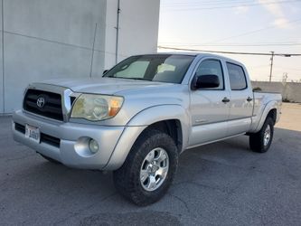 2005 Toyota Tacoma PreRunner SR5 Clean Title