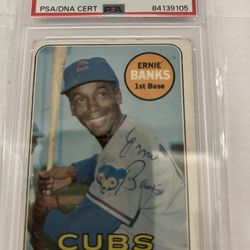 Authentic 1969 PSA/DNA TOPPS Signed ERNIE BANKS CUBS Baseball card