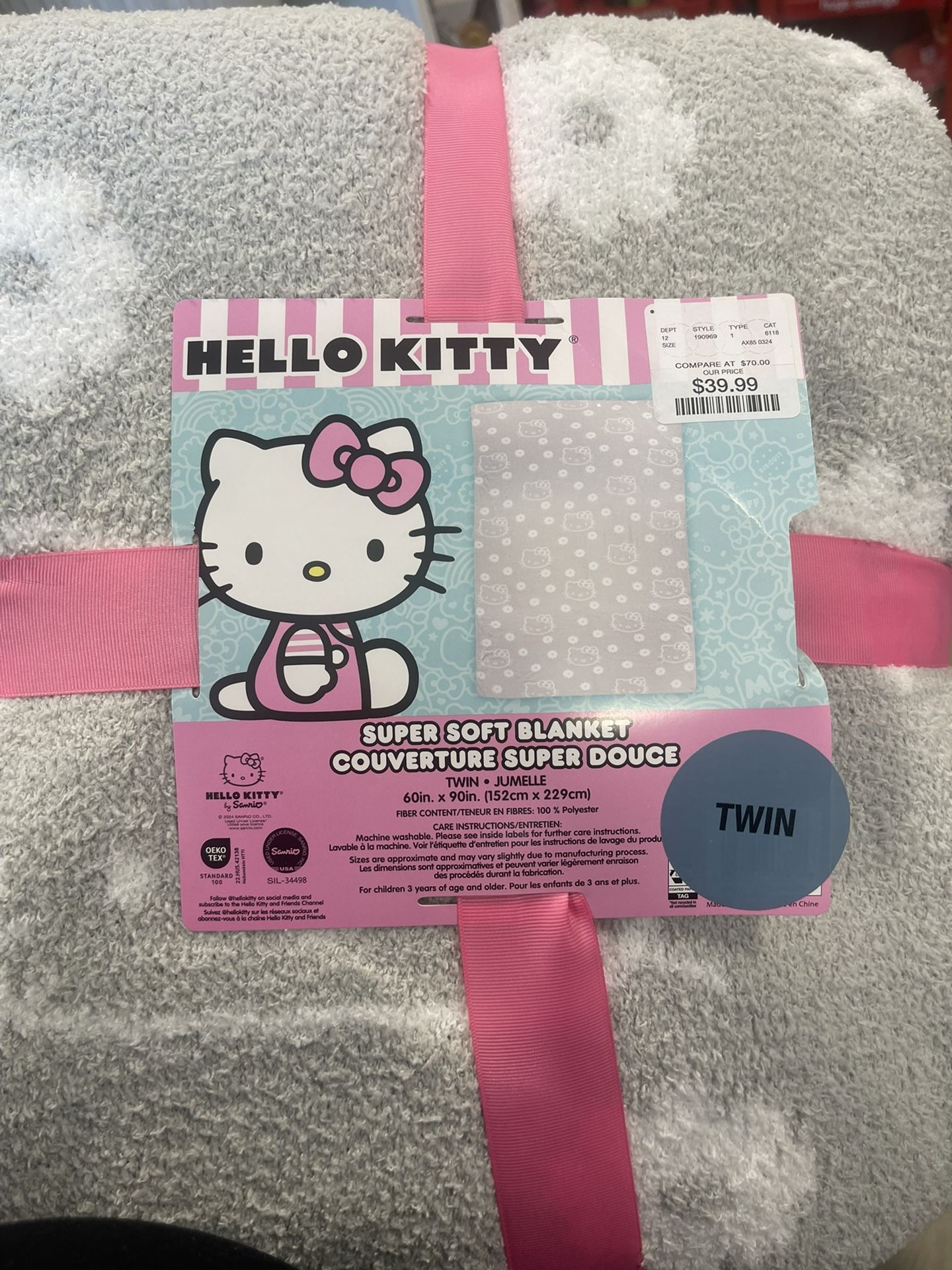 Hello Kitty Reversible Cashmere Soft Blanket 