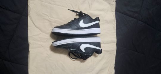 Nike court