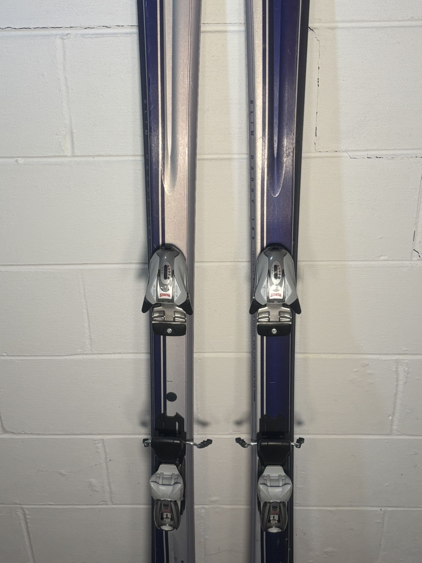 Mens Atomic Winter Skis And Bindings (great Value)