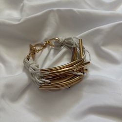 Gold bunch for the arm