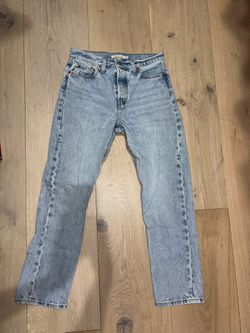 Levi Wedgie Straight Light Washed Jeans