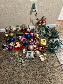 Christmas stuff all for 30$