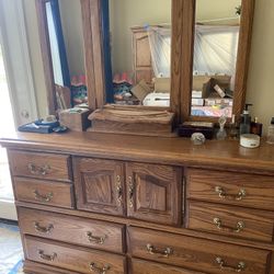 King Bedroom Set