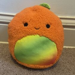 Squishmallow FuzzAmallow Mango 