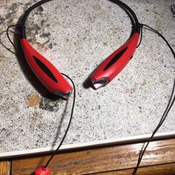 red/black bluetooth headphones