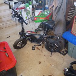 FAT TIRE EBIKE FRAME WITH WHEELS AND MOTOR 