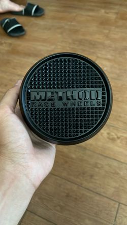Method Extra Elevated Black Snap-in Center Cap