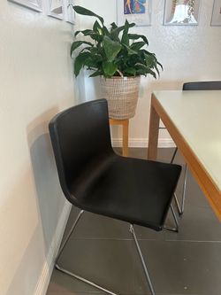 dining leather chairs