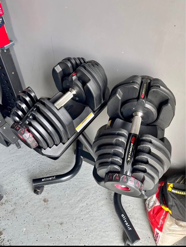 Adjustable/Dumbbells/Stand