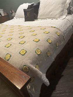 King bed captain base w large storage drawers