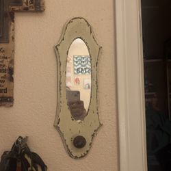 Rustic Mirror Decor 