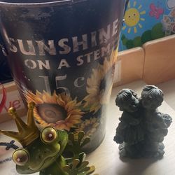 Garden and House Decoration Lot Very Cute 