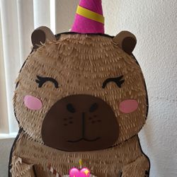 Piñata Capibara