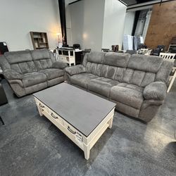 2-piece Reclining Sofa And Loveseat Set 