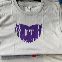 Small Size Shirts13$ And Sweaters 20$