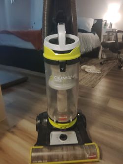 Bissell Cleanview Swivel vacuum