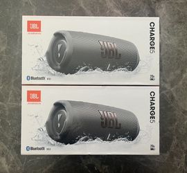 JBL Charge 5 Speaker Gray