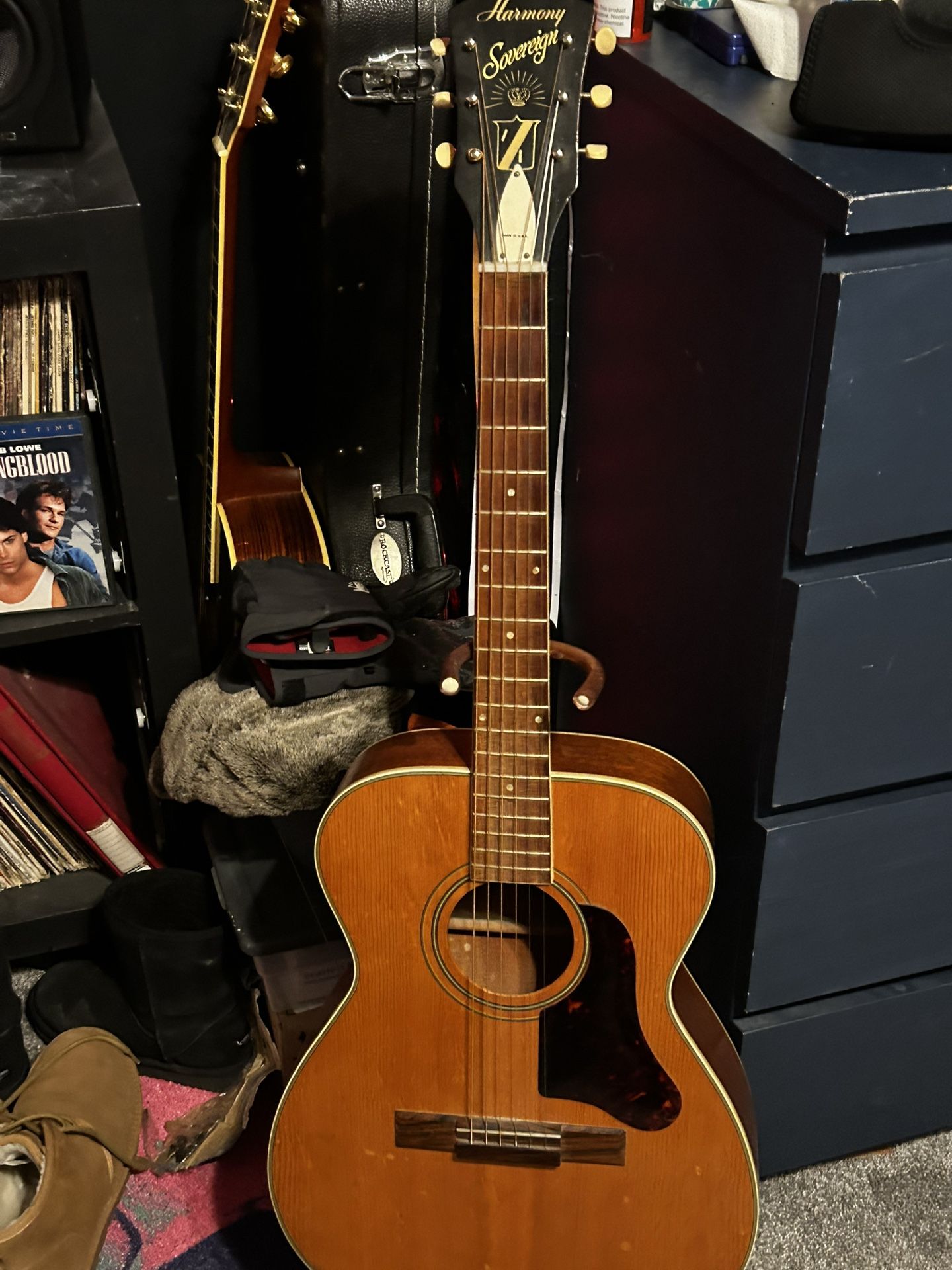 Vintage Harmony Sovereign Acoustic Guitar