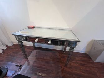 Mirror desk