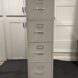 Filing Cabinet Great Condition