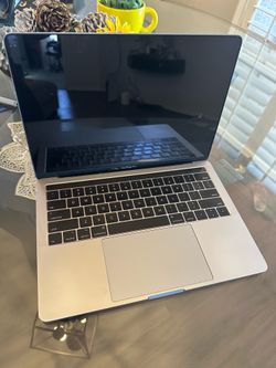 2017 Mac Book Pro -Parts/Repair(Battery does not work)