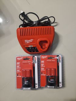 Milwaukee
M12 12-Volt Lithium-Ion 2.0 Ah Compact Battery Pack
 (2-Pack) PLUS Charger