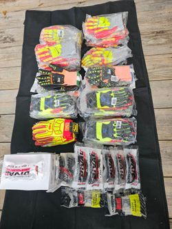 Gloves & Safety Eyewear (Gray & Clear)