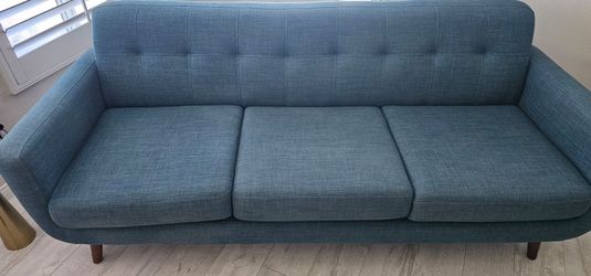 Bob's Furniture Couch Teal Color