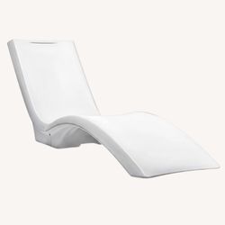 Aqua Fusion White Patio Furniture (Kit)