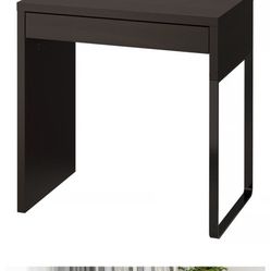 Like New ikea Micke Desk