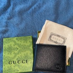 Gucci Billfold Wallet New In Box With Dust bag 