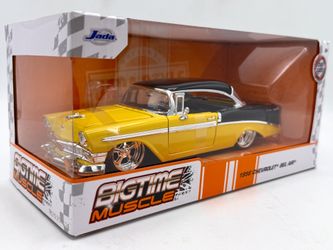 Jada 1:24 Scale Diecast Model Car - 1956 Chevrolet Bel Air