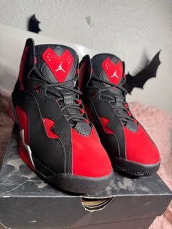 Jordan True Flights