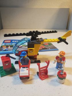 LEGO CITY AIRPOT STARTER # 60100