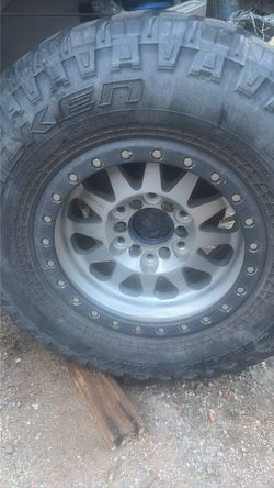 King shocks + wheels & tires + icon upper control arms