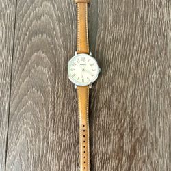Fossil Women’s Leather Strap Watch