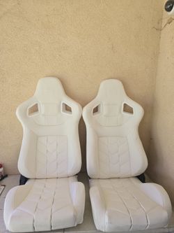 Universal Racing Seats