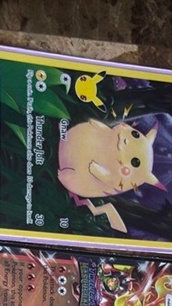 Pikachu Pokemon Trading Card
