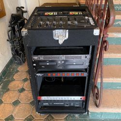 Dj. RACK FOR EQUIPMENT 